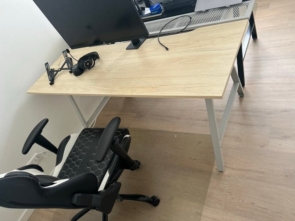 IKEA UTESPELARE Gamingbureau 160x80 cm, essenpatroon/grijs