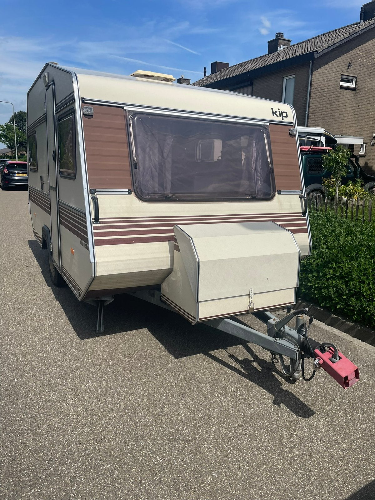 Vakantieklare kip deluxe caravan 4 persoons, Standaardzit, 2 aparte bedden, Particulier, Tot en met 4