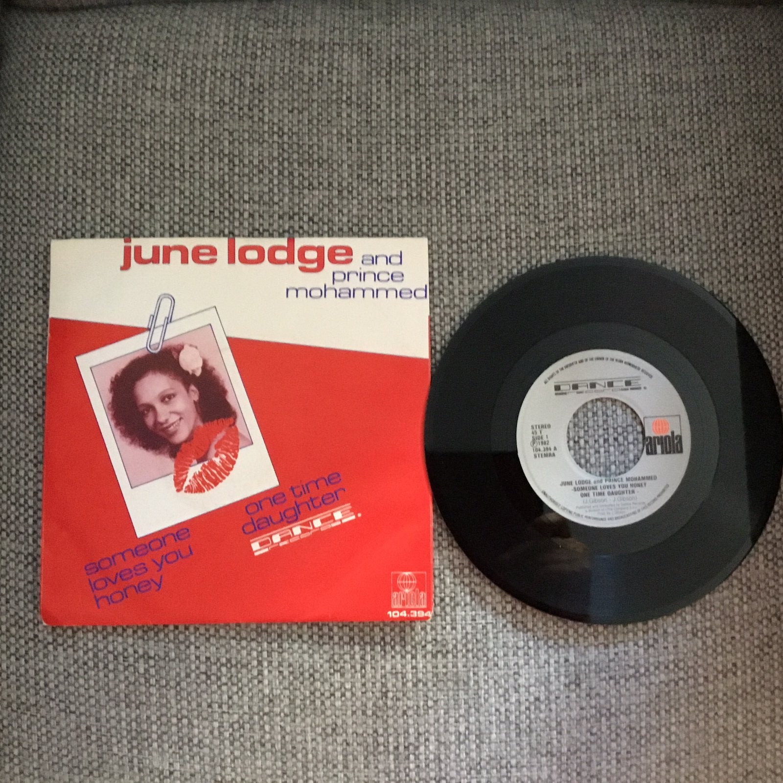 June lodge, Ophalen of Verzenden, Zo goed als nieuw, Pop