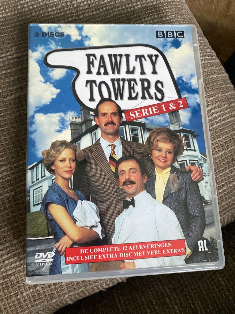 Fawlty Towers : Serie 1&2 ( 3 dvd box ), Alle leeftijden, Ophalen of Verzenden, Zo goed als nieuw, Komedie