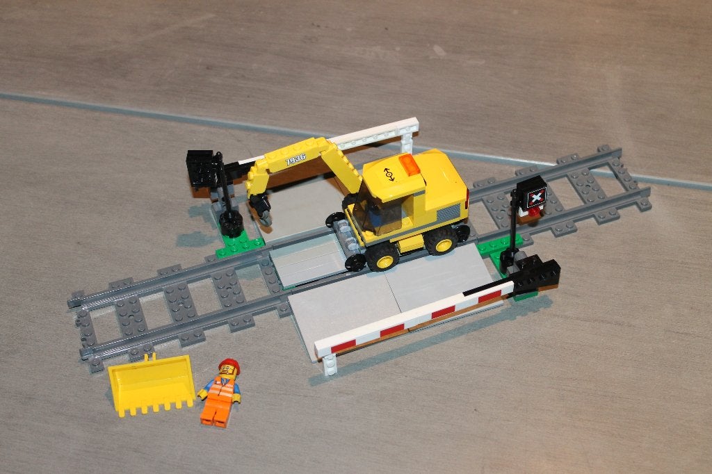 lego city spoorwegovergang 7936, City, Lego, Ophalen of Verzenden, Zo goed als nieuw