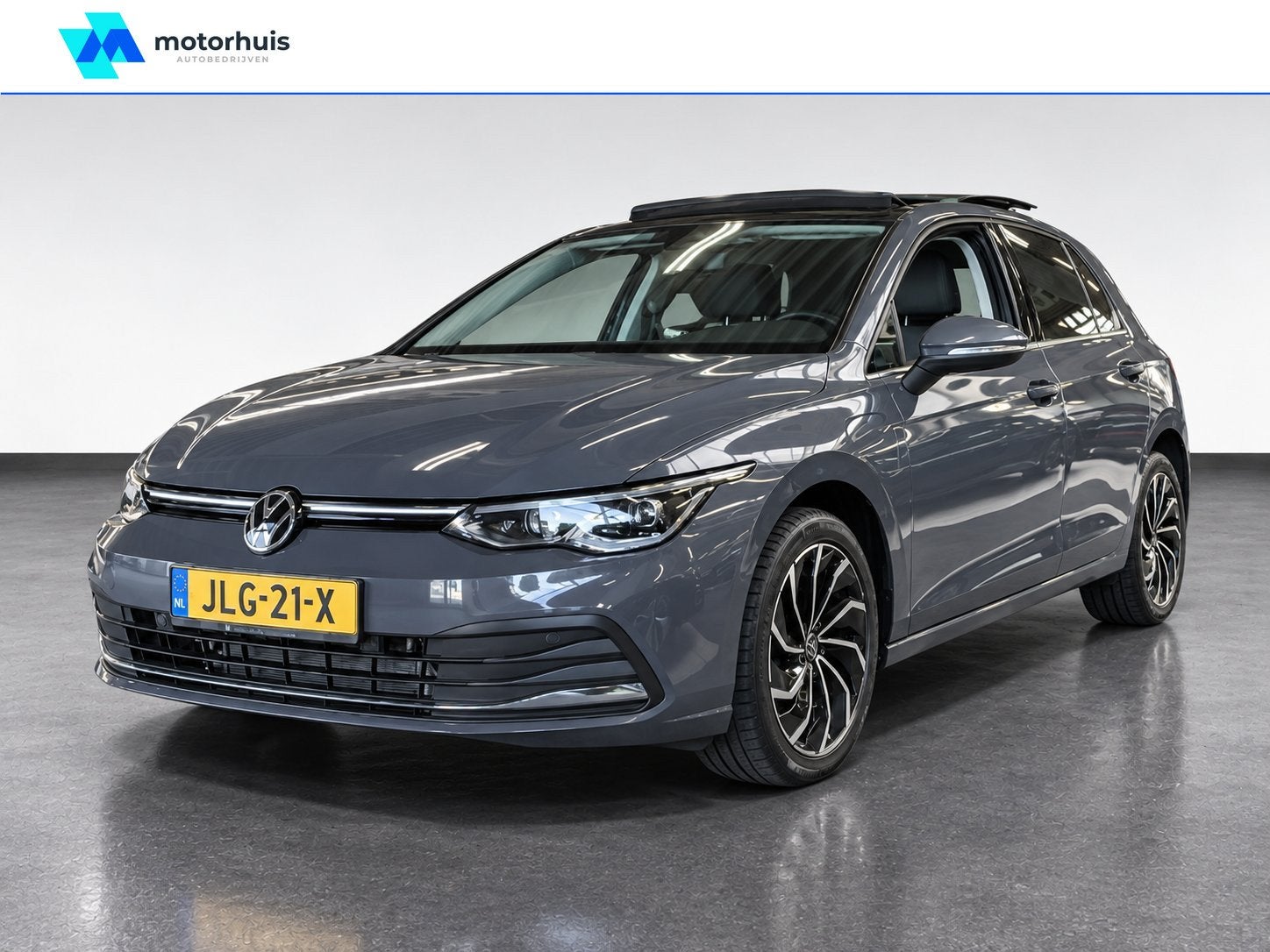 Volkswagen Golf 1.4 eHybrid PHEV 204PK DSG STYLE PANO IQ LIG, Auto's, 8 kWh, 1490 kg, Gebruikt, Euro 6