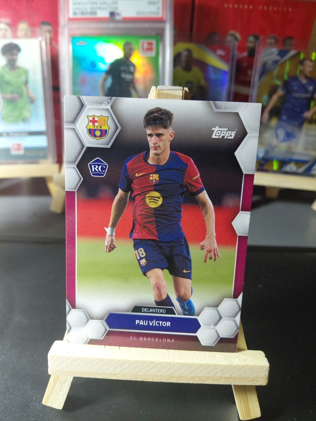 pau victor ROOKIE (fc barcelona) topps, Verzamelen, Sportartikelen en Voetbal, Ophalen of Verzenden, Nieuw, Buitenlandse clubs