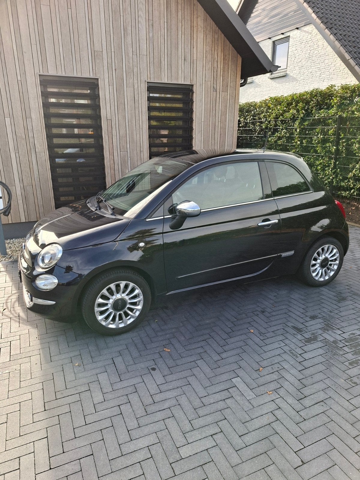 Fiat 500 1.2 Lounge km 64482, Auto's, Voorwielaandrijving, 4 cilinders, 840 kg, Zwart