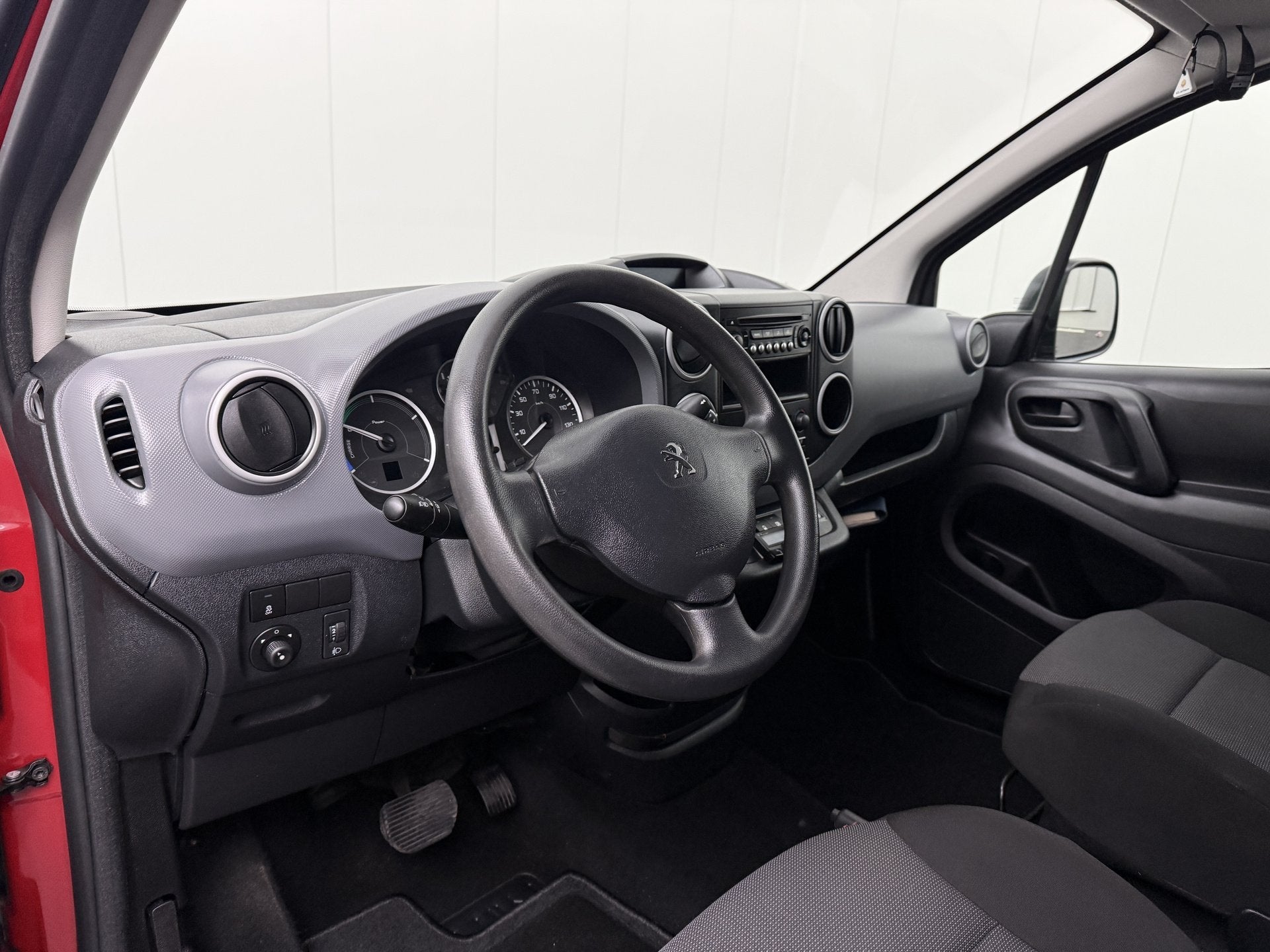 Peugeot Partner Electric Imperiaal | Actieradius NEDC 170Km, ABS, Gebruikt, 1505 kg, Origineel Nederlands