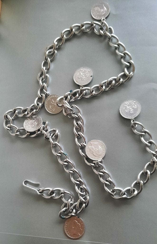 vintage ceintuur - plastic - met munten zilver kleurig 90 cm, Verzamelen, Retro, Ophalen of Verzenden, Overige typen