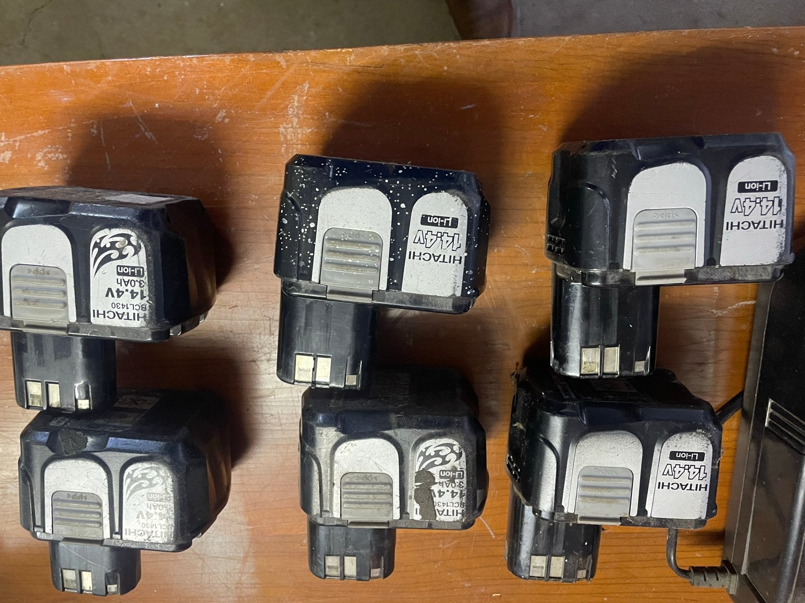 Hitachi 14.4V Li-ion Accu's en Opladers, Doe-het-zelf en Verbouw, Gereedschap | Boormachines, Ophalen, Gebruikt, Overige typen