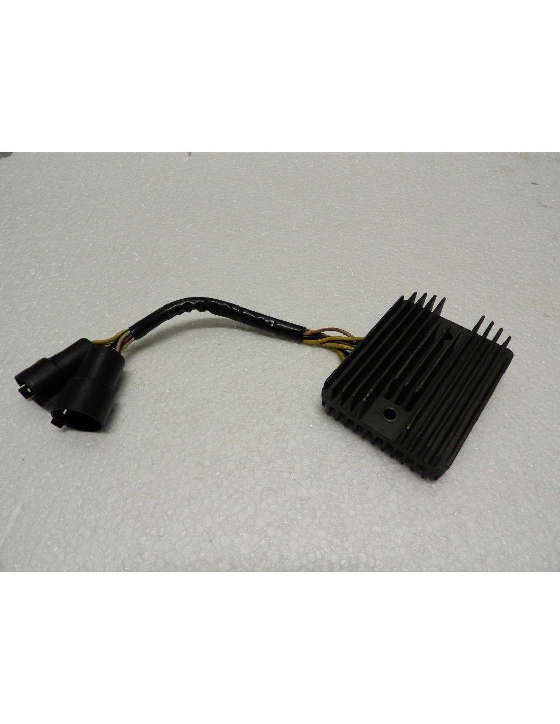 ZX9R 1994 - 1997 Kawasaki Spanningsregelaar D1-41945, Motoren