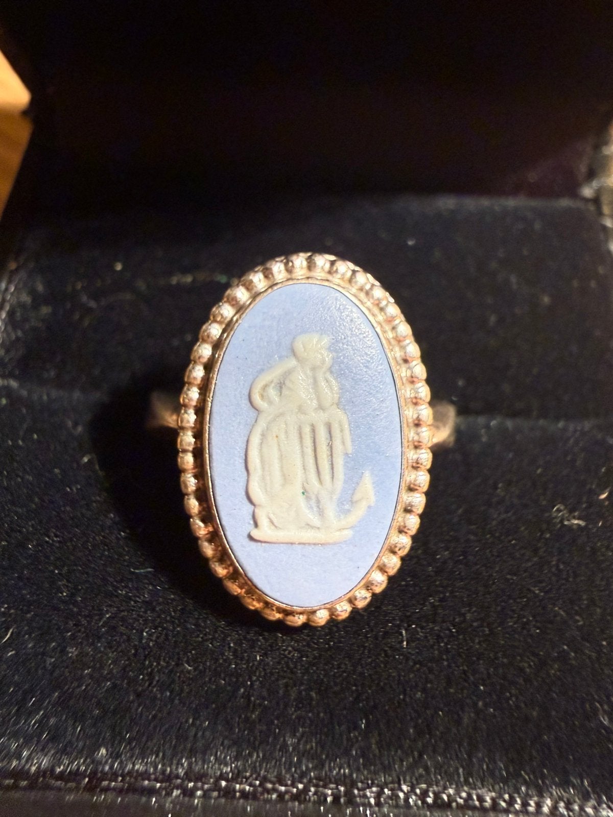 Vintage Zilveren Wedgwood Ring - Blauwe Camee 'Hoop & Anker', Ophalen, Gebruikt
