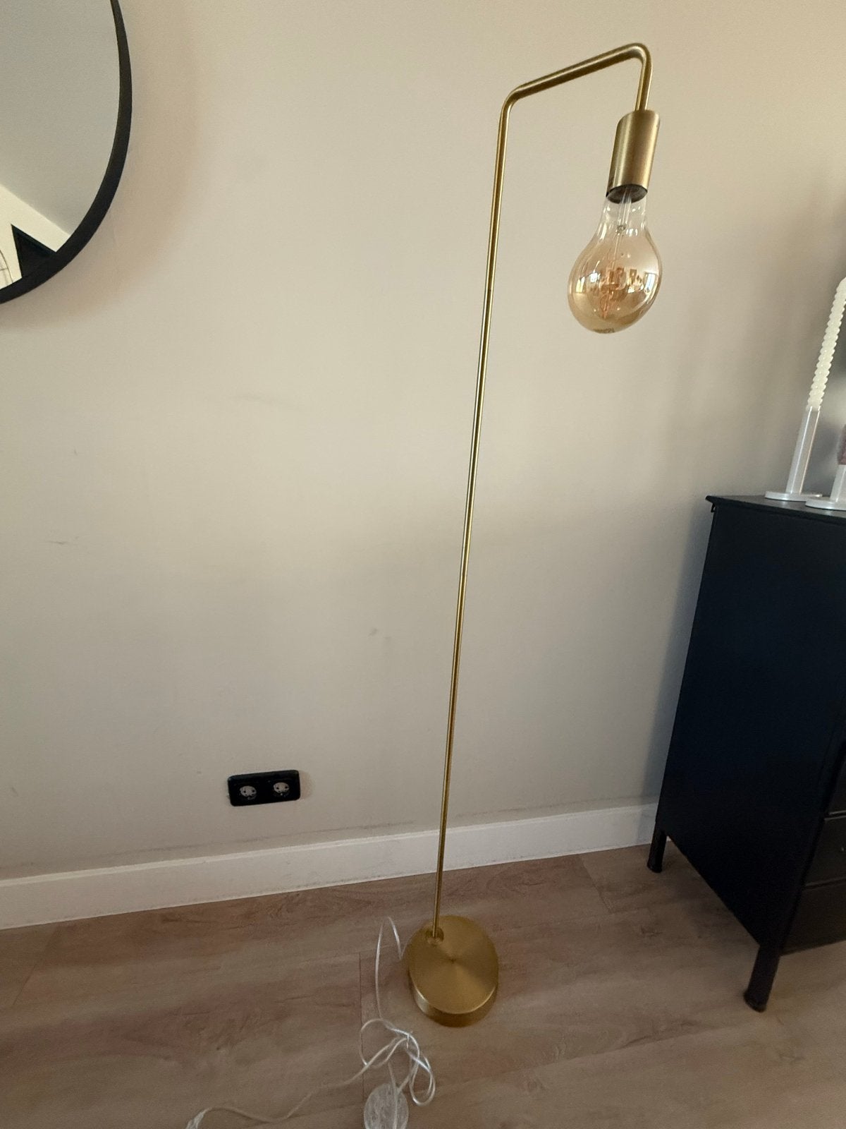 Gouden vloerlamp met gloeilamp, Ophalen, E27 (groot), Zo goed als nieuw, Metaal