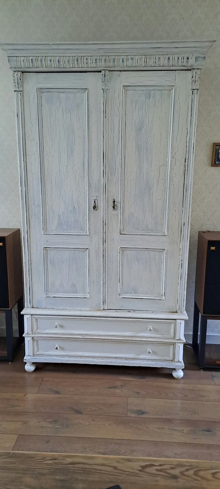 Brocante kast, Ophalen