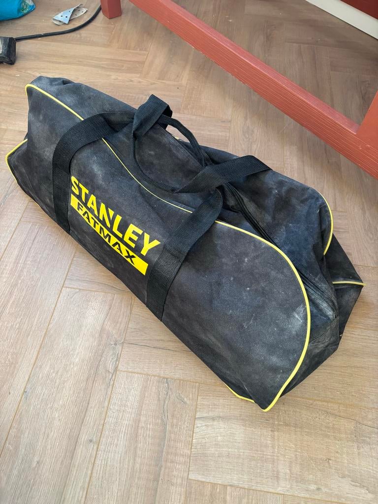 Stanley Fatmax Schuurmachine met Stofafzuiging, Ophalen, Gebruikt, Minder dan 600 watt, Overige typen