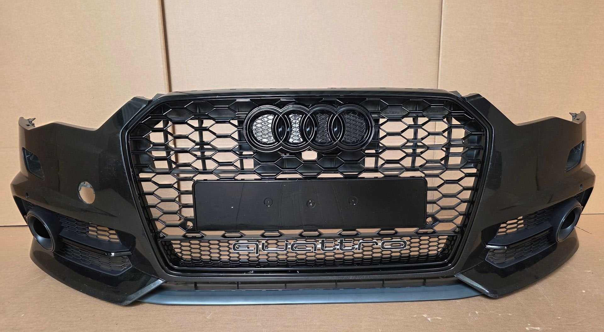 Voorbumper Audi A6 C7 4G Facelift S-Line 4xPDC KLS 2014-2018, Gebruikt, -, Voor, Ophalen of Verzenden