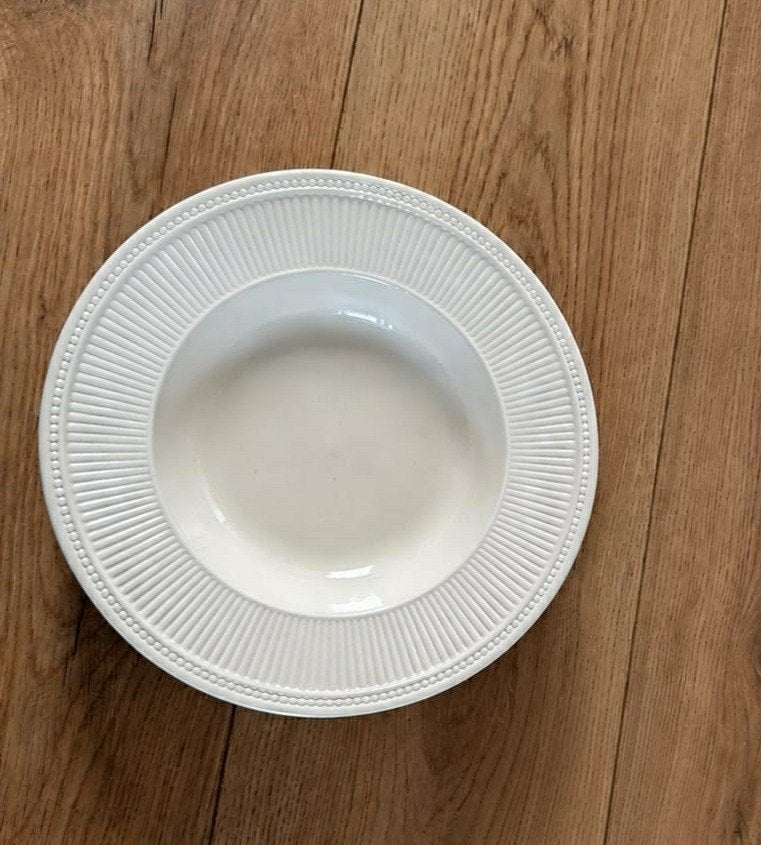 Wedgwood Windsor servies -, Ophalen, Zo goed als nieuw, Porselein, Bord(en)