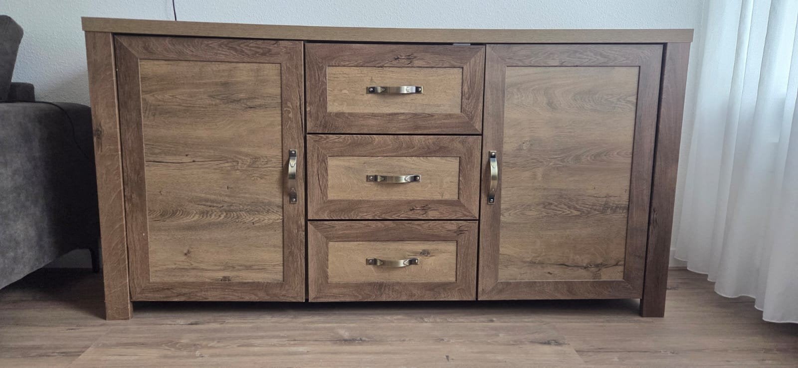 Te koop dressoir jungen van de jysk, Ophalen of Verzenden, Gebruikt, 25 tot 50 cm, 150 tot 200 cm