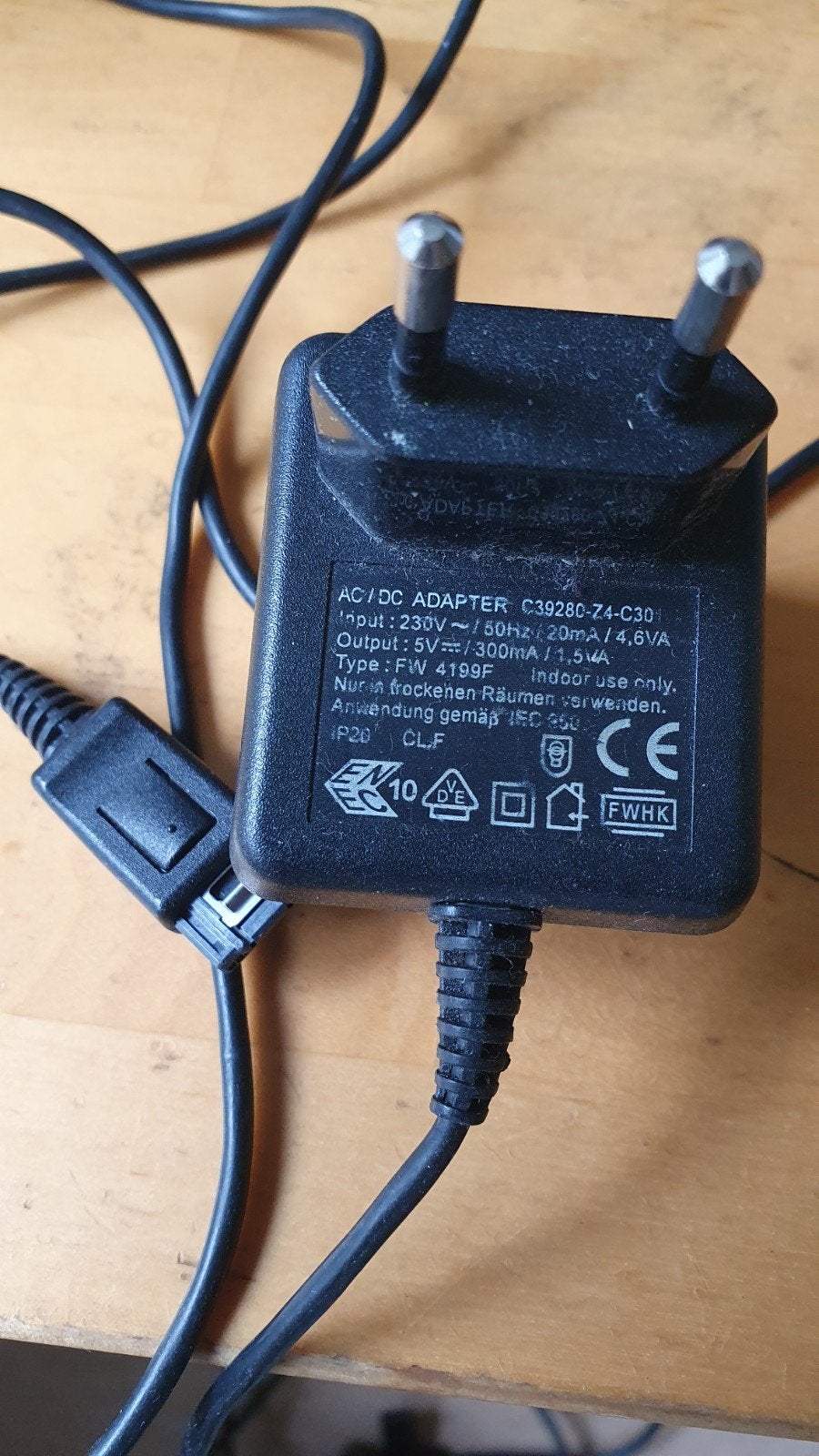 Adapter 5 volt 300 mA C39280, Ophalen of Verzenden