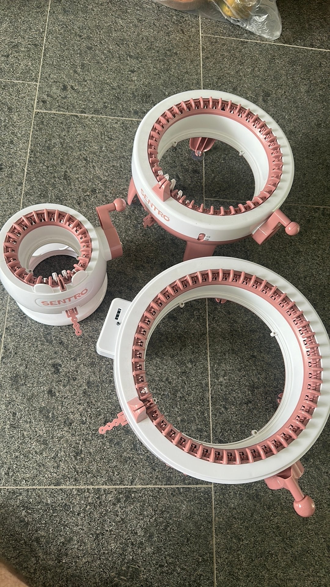Sentro brij machines, Hobby en Vrije tijd, Breien en Haken, Zo goed als nieuw, Haken, Ophalen