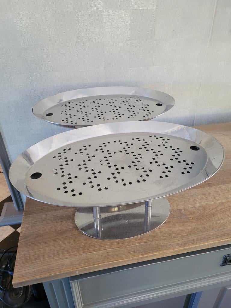 2 Ovale schalen voor oesters - RVS, Ophalen, Overige materialen, Schaal, Zo goed als nieuw