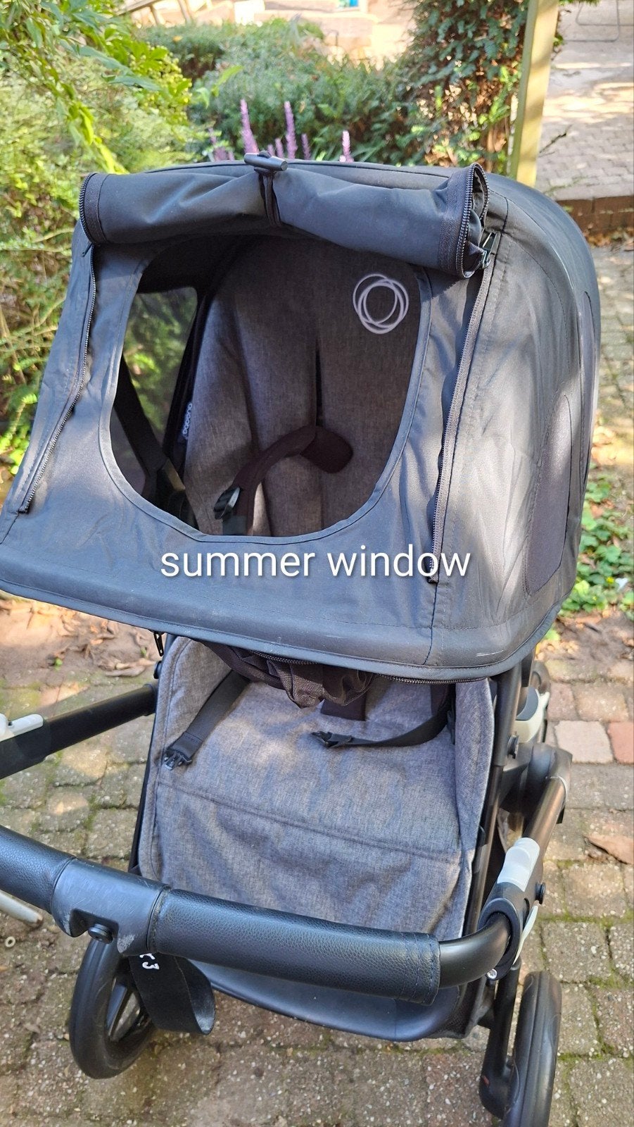 Foto 12 van Bugaboo Fox 3 en: Winterhoes, Zomerkap, Parasol, regenhoes