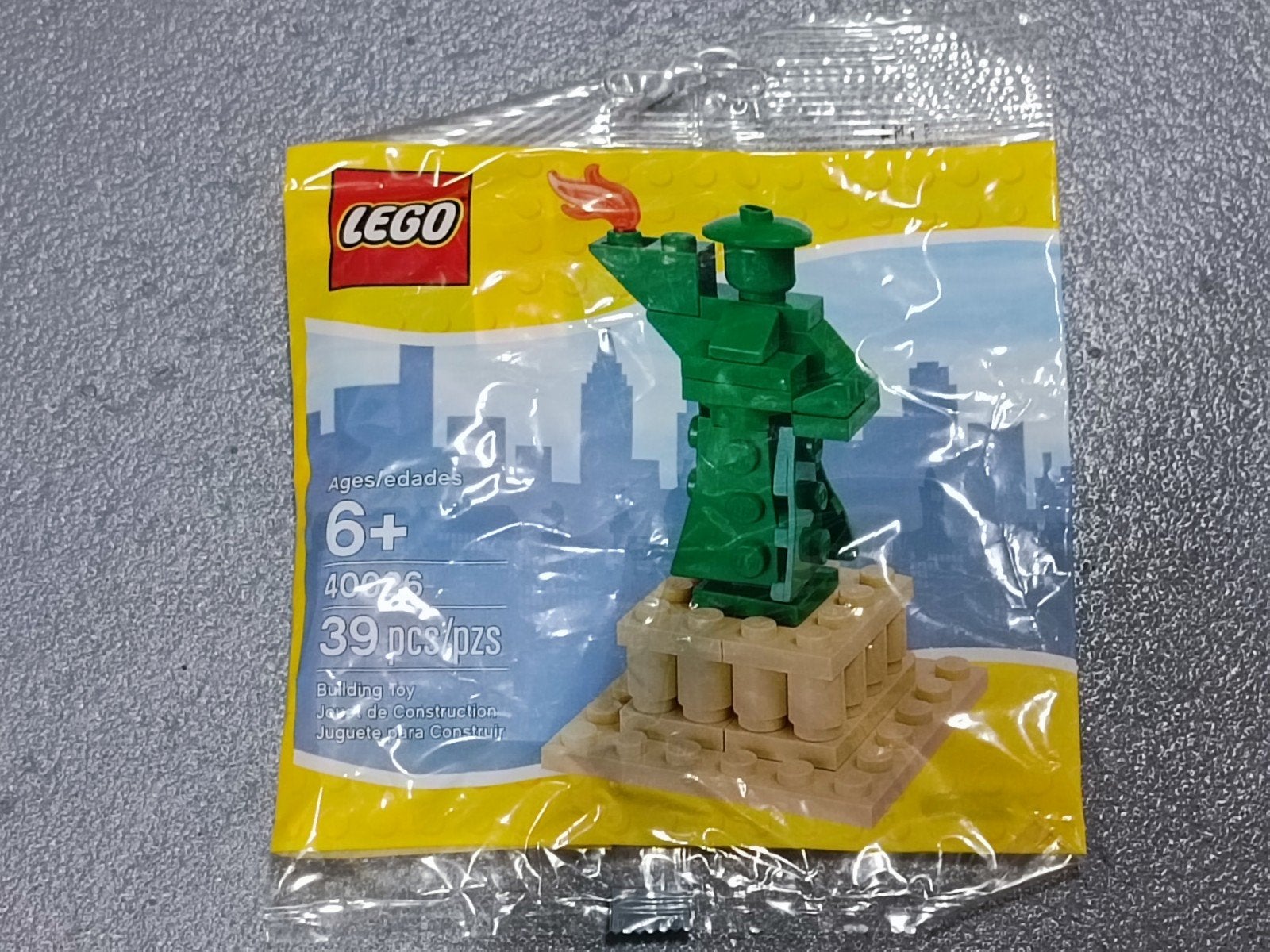 Nieuwe LEGO Vrijheidsbeeld (40026) - Nieuw en ongeopend., Ophalen of Verzenden, Nieuw