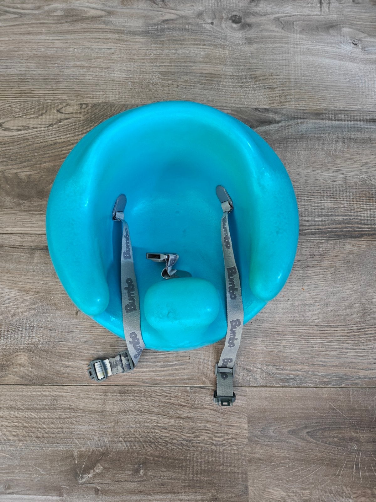 Bumbo babystoeltje - Turquoise, Ophalen, Gebruikt, Overige typen, Gordel(s)