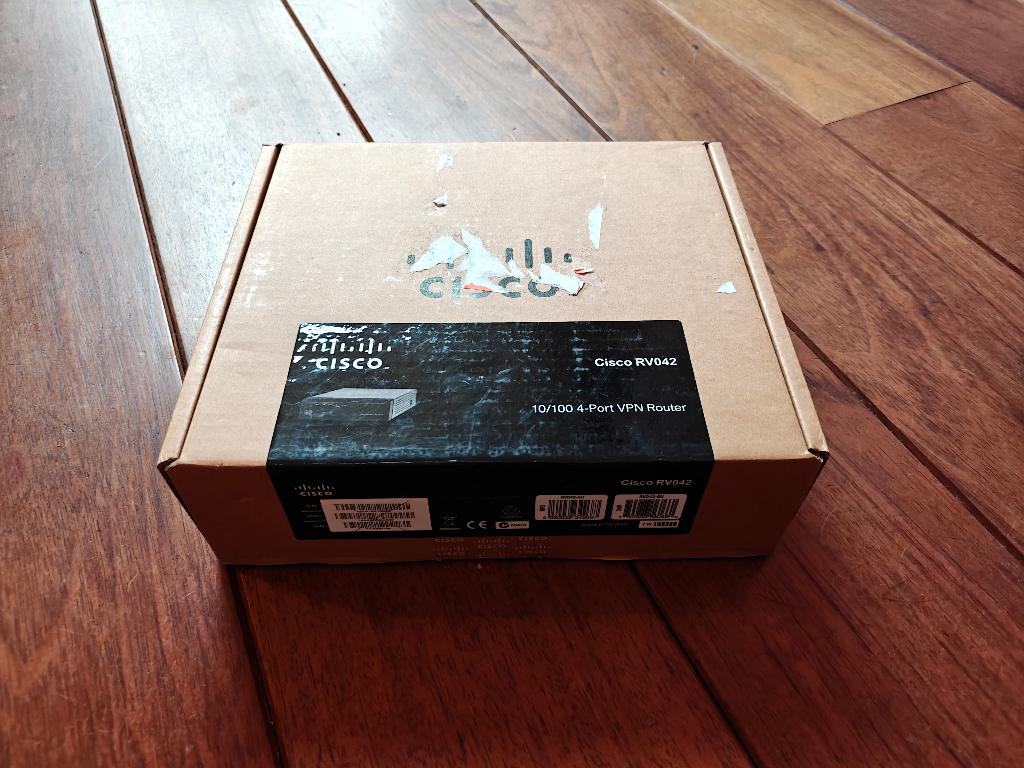 Cisco RV042 Dual WAN VPN Router, Ophalen of Verzenden, Nieuw, Router, Cisco
