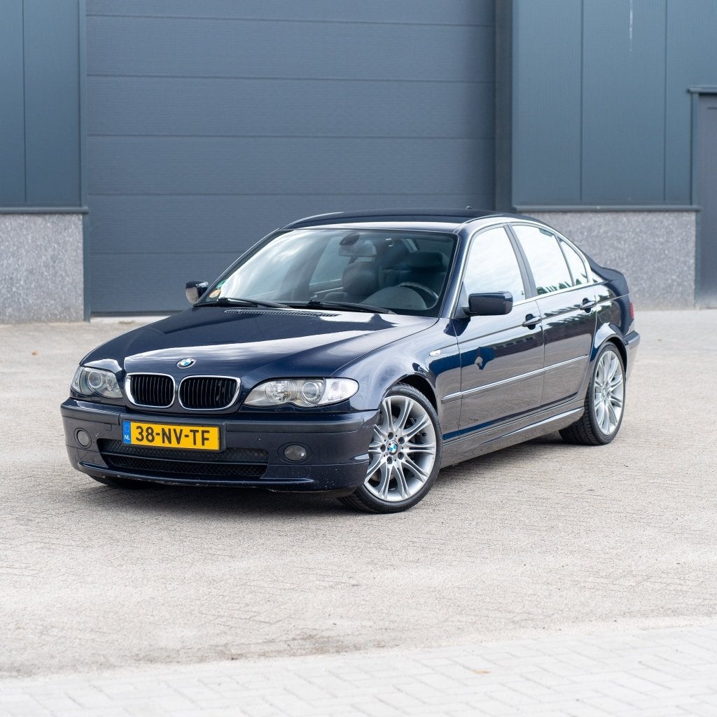 BMW E46 330i M-TECH 1 | Individual | Sport | Xenon | PDC, Auto's, Automaat, 1440 kg, Zwart, Parkeersensor