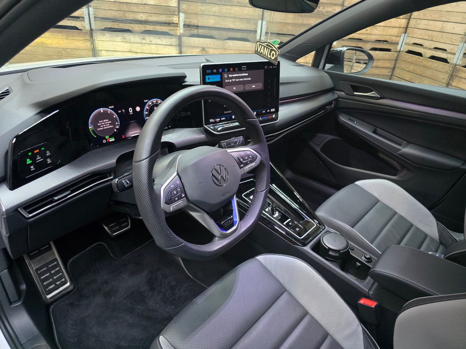 Volkswagen GOLF 1.5 eHybrid GTE Leder "vienna"Led IQ Lights, Auto's, Volkswagen, Dealer onderhouden, 77 km/l, 4 cilinders, Wit