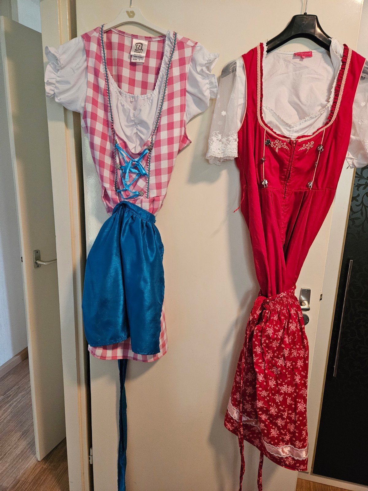 Dirndl jurken set - Roze (L) en Rood (48), Ophalen, Overige typen, Maat 42/44 (L), Roze
