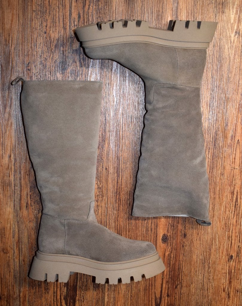 Rootshelter - suede leren laarzen taupe monster zool maat 37, Hoge laarzen, Overige kleuren, Rootshelter, Nieuw