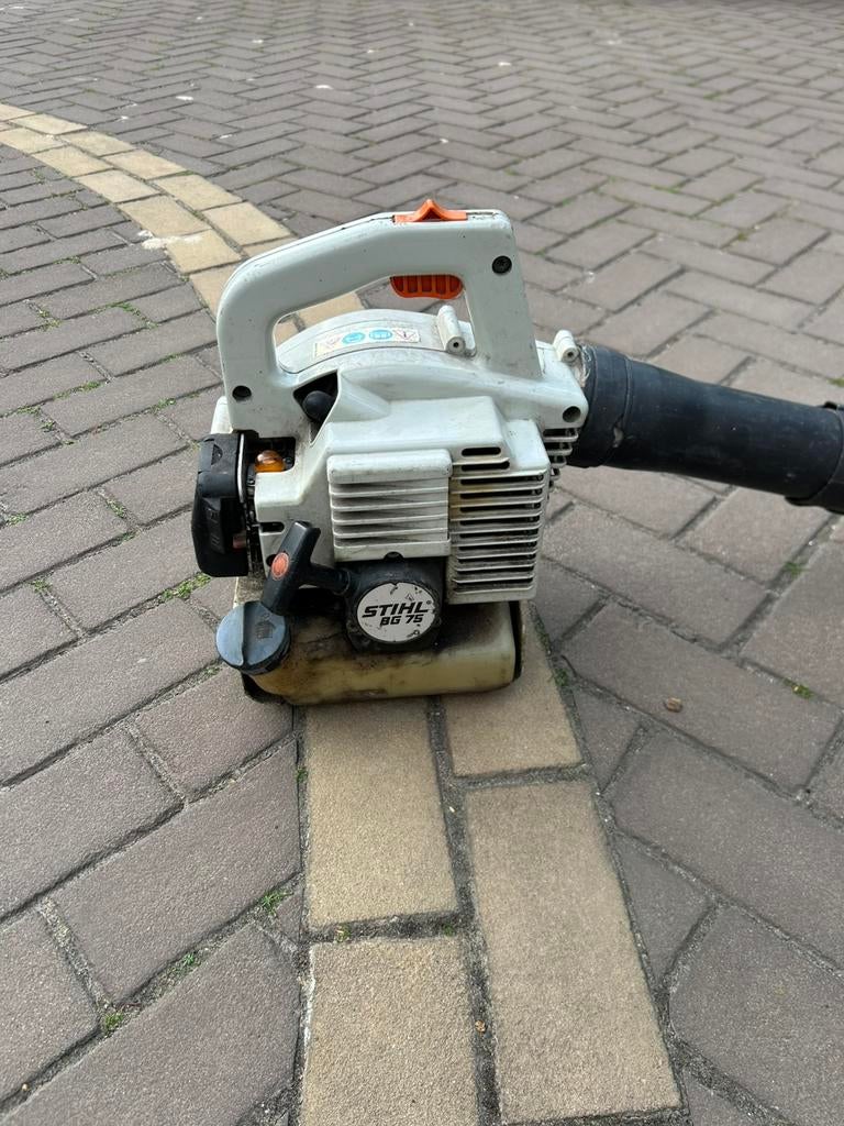 Stihl BG 75 bladblazer, Ophalen of Verzenden, Gebruikt, Benzine, Handgedragen