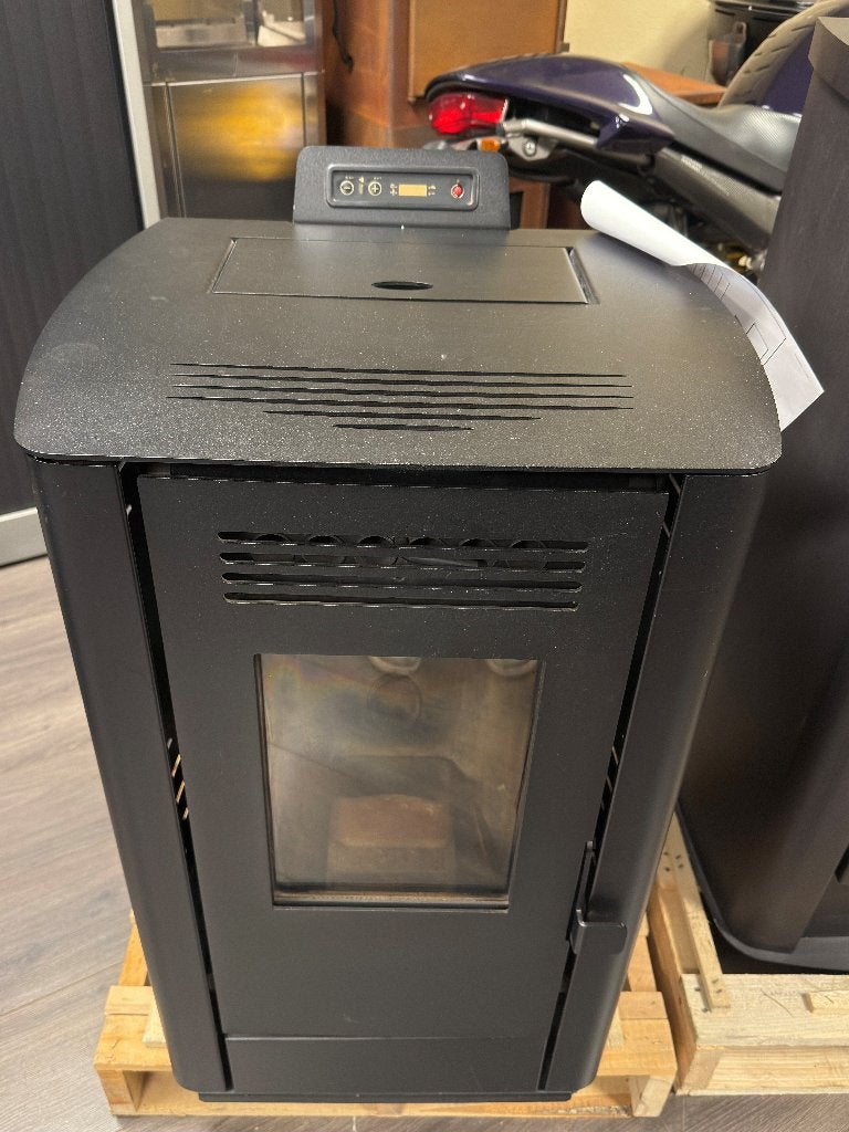 Artel Julia 8kw pelletkachel - 2dehands, Ophalen, Gebruikt, Pelletkachel, Vrijstaand