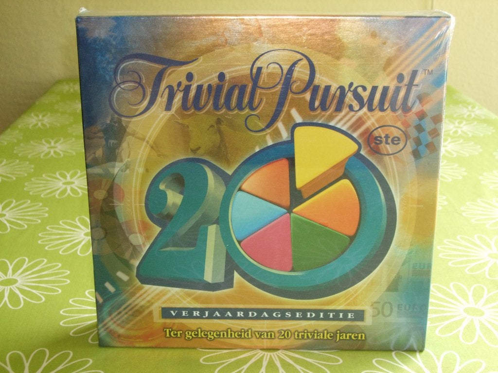Nieuw in seal: Trivial Pursuit verjaardagseditie - 20 jaar, Een of twee spelers, Ophalen of Verzenden, Nieuw, Parker