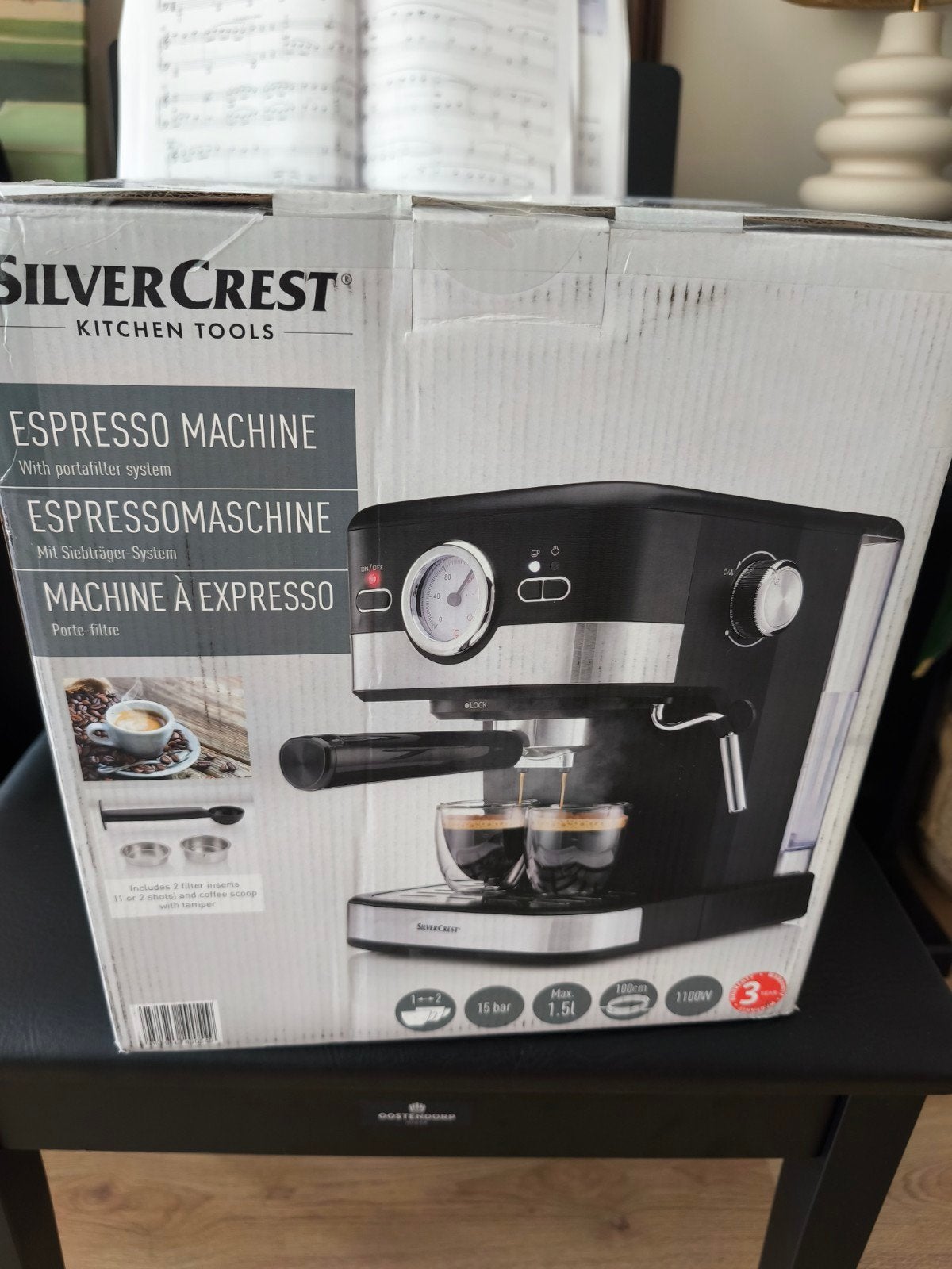 Nieuwe Silvercrest Espressomachine - Ongeopend met Garantie, Witgoed en Apparatuur, Koffiezetapparaten, Stoompijpje, Espresso apparaat