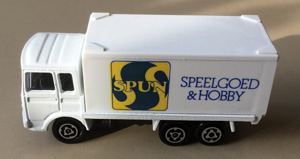 Majorette 1:100 # 3 - VRACHTWAGEN " De Schenkel ", Hobby en Vrije tijd, Modelauto's | 1:87, Ophalen of Verzenden, Zo goed als nieuw