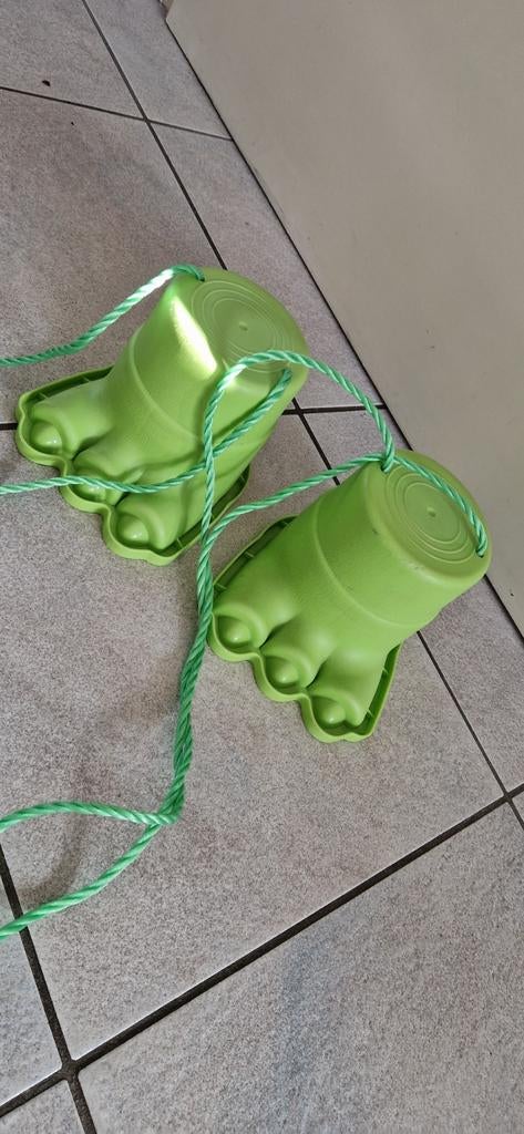 Krokodillen voeten, Ophalen of Verzenden, Zo goed als nieuw