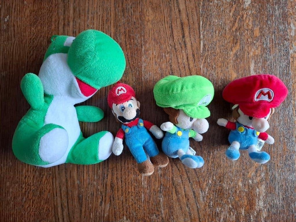 Super mario bros Baby Mario en Luigy Yoshi knuffel, Ophalen of Verzenden, Gebruikt, Overige typen