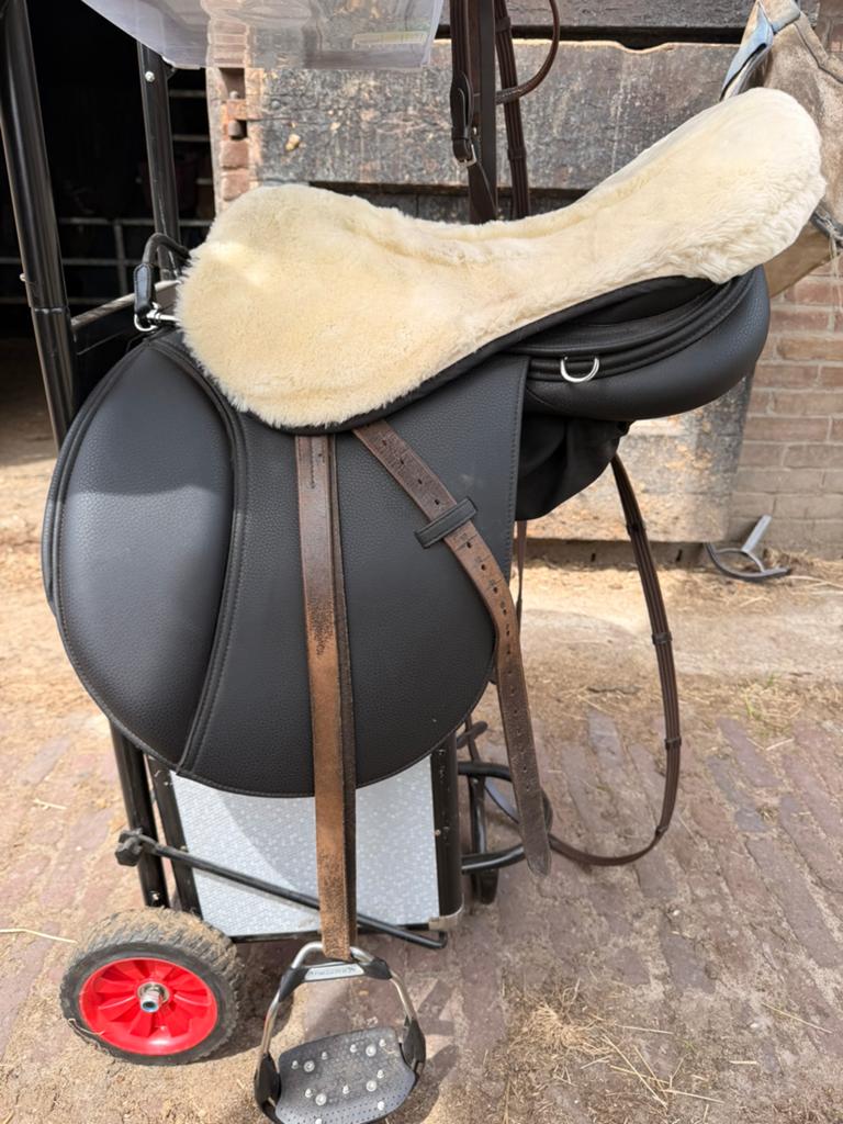 Norton pro mixte veelzijdigheidszadel, Dieren en Toebehoren, Ophalen of Verzenden, Zo goed als nieuw, Recreatie
