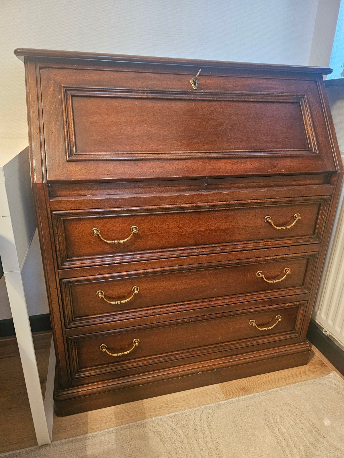Antiek houten secretaire, Ophalen