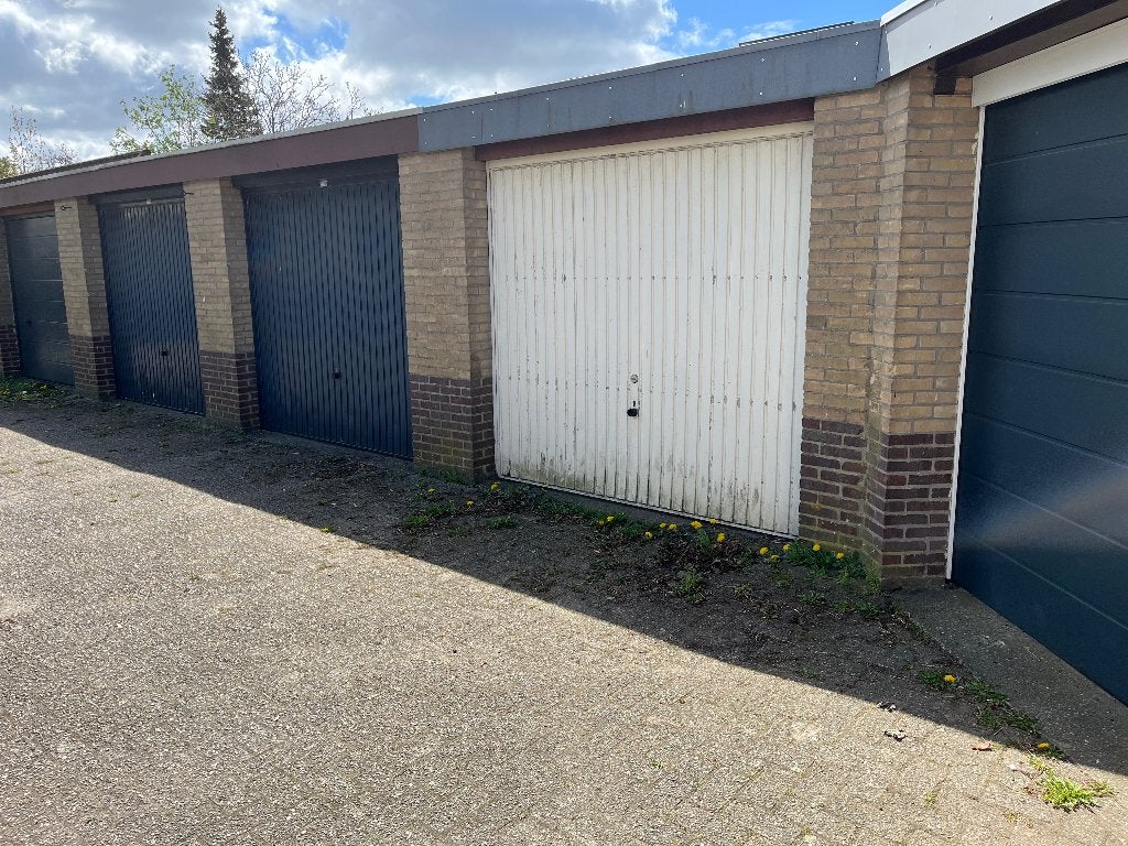 Te koop gevraagd garagebox in Hoofddorp, Ophalen of Verzenden