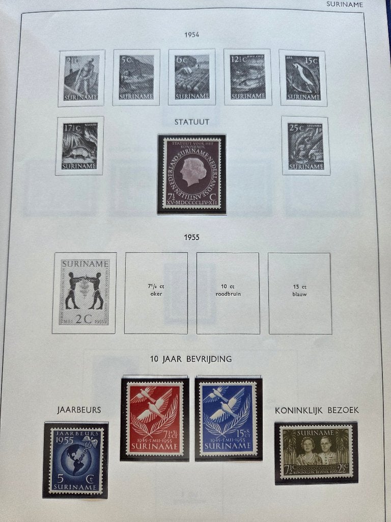 Holland Album met Suriname, Antillen en beetje Nederland (1), Verzenden, Nederland en Buitenland