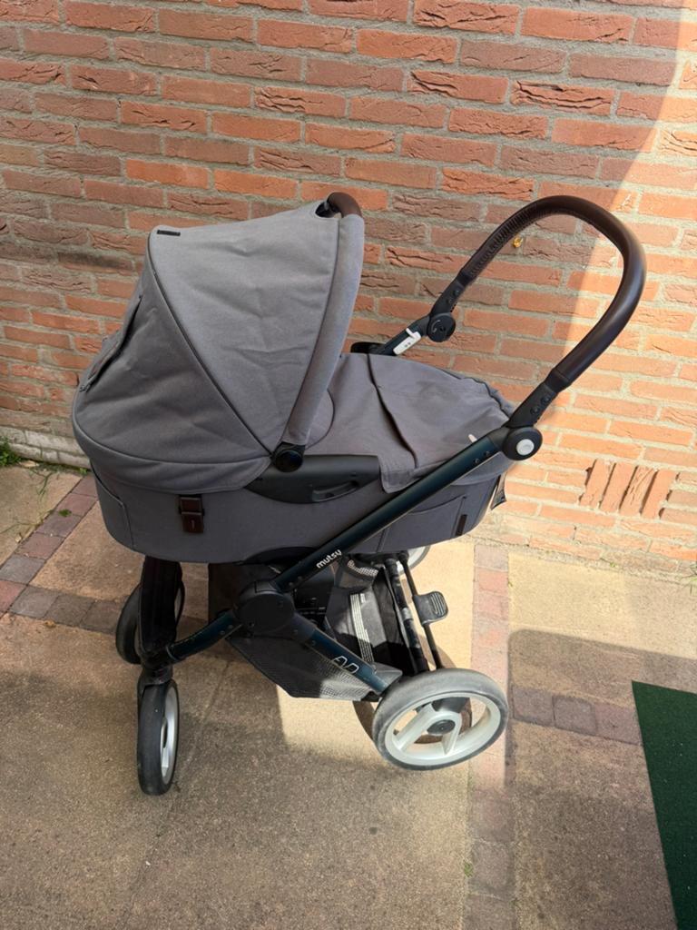 Mutsy Evo (Farmer) Kinderwagen met veel extra’s, Ophalen, Zo goed als nieuw, Mutsy, Luchtbanden
