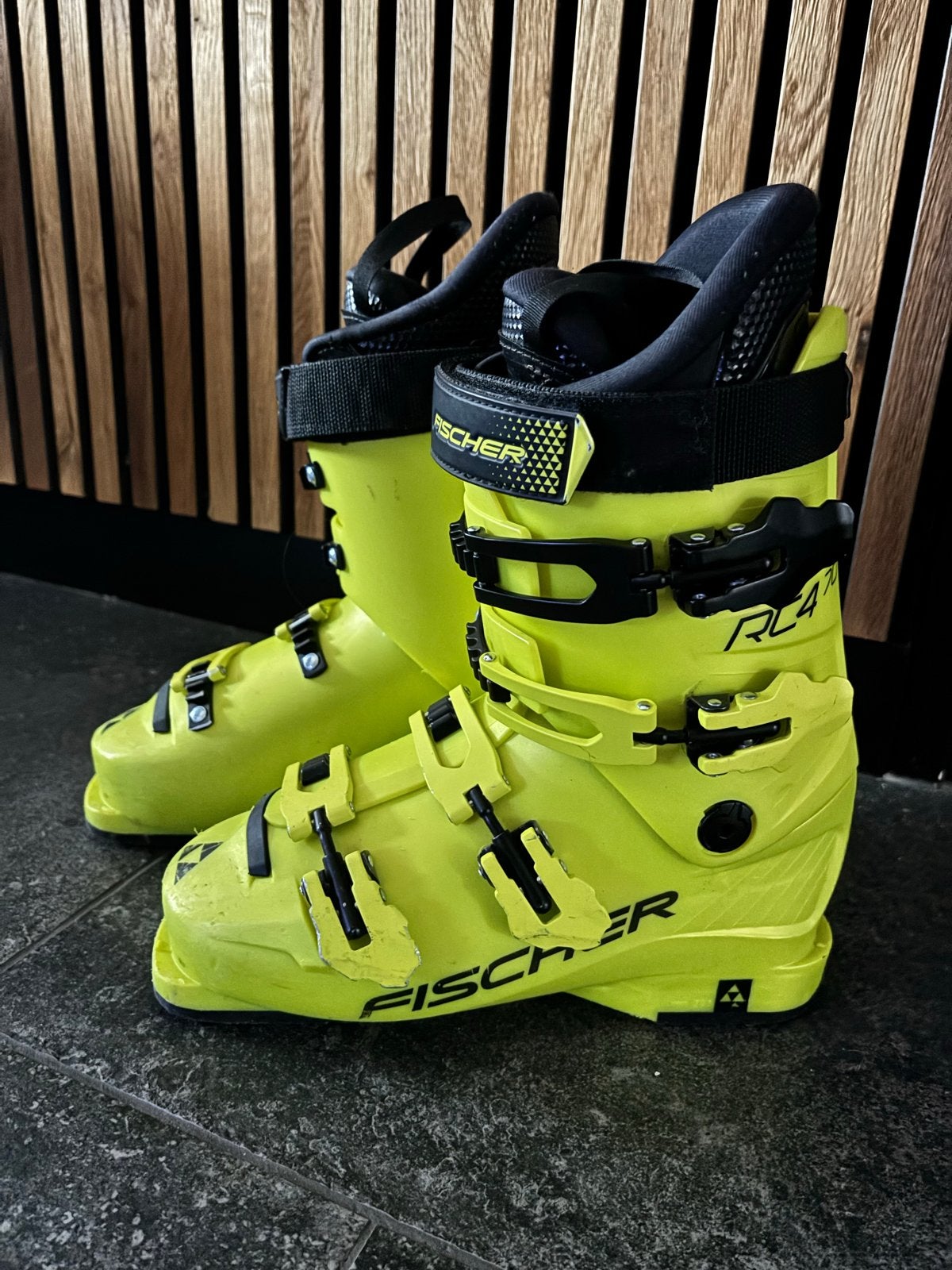 Fischer RC4 70 skischoenen - Maat 255 (ca. 39/40), Sport en Fitness, Schoenen, Ophalen of Verzenden, Skiën, Fischer