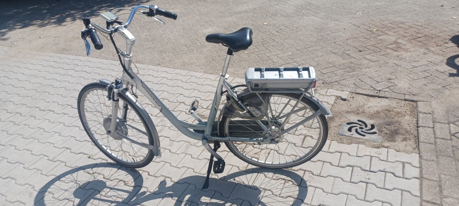Batavus elektrische Dames fiets, frame 53 cm, Fietsen en Brommers, Elektrische fietsen, 51 tot 55 cm, Ophalen, Gebruikt, Batavus