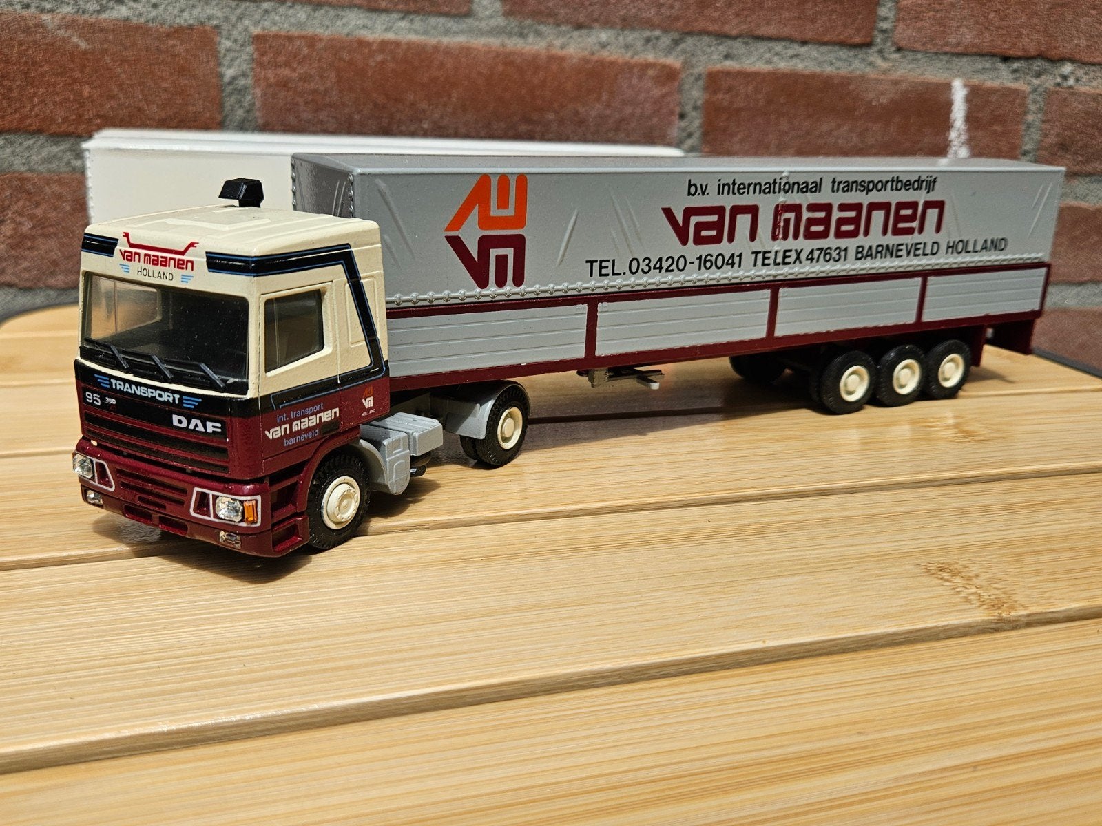 Lion Toys DAF 95 van Maanen Barneveld vrachtauto 1:50, Ophalen of Verzenden, Zo goed als nieuw, Bus of Vrachtwagen, Lion Toys