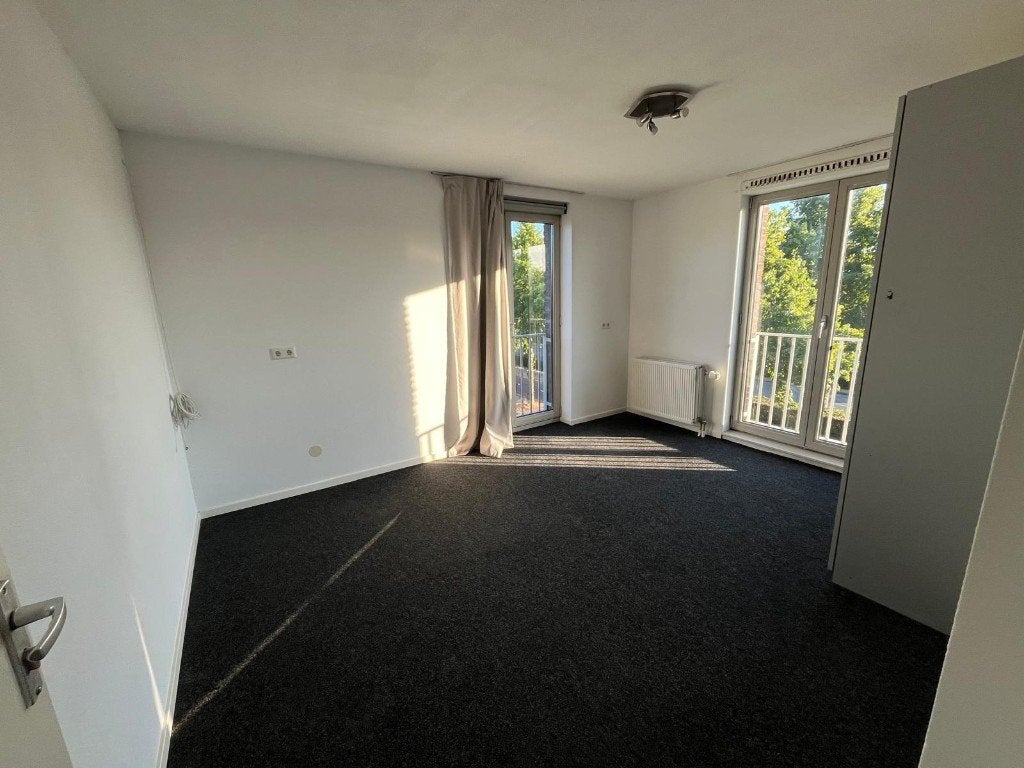 Mooie ruime kamer in Almere St.van 16 m2 All-in 649, Huizen en Kamers, Kamers te huur, Minder dan 20 m², Almere