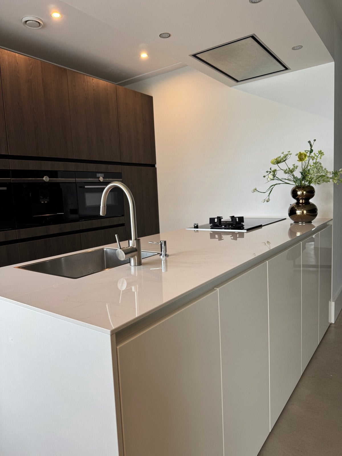 Complete keuken met Siemens apparatuur - zelf demonteren, Ophalen, Gebruikt, Wit, Hoekkeuken