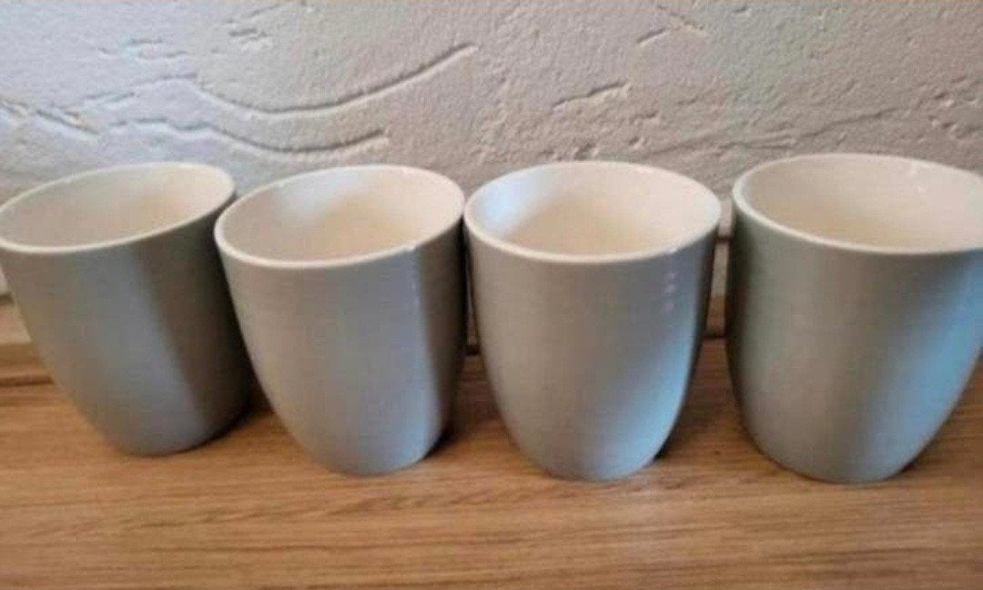 4 grijze mokjes voor senseo, Huis en Inrichting, Keuken | Servies, Ophalen of Verzenden, Zo goed als nieuw