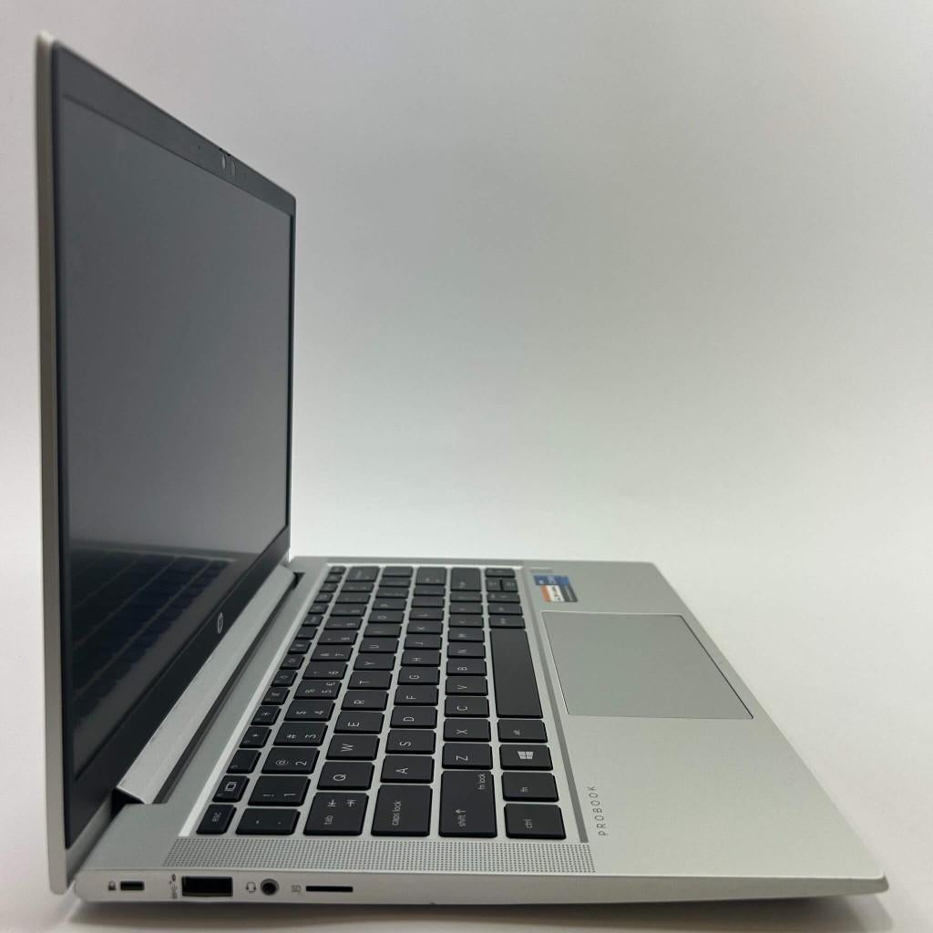 HP ProBook 430 G8 – Core i7-1165G7 – 16GB – 256GB, 256 GB, Qwerty, 13 inch, Refurbished