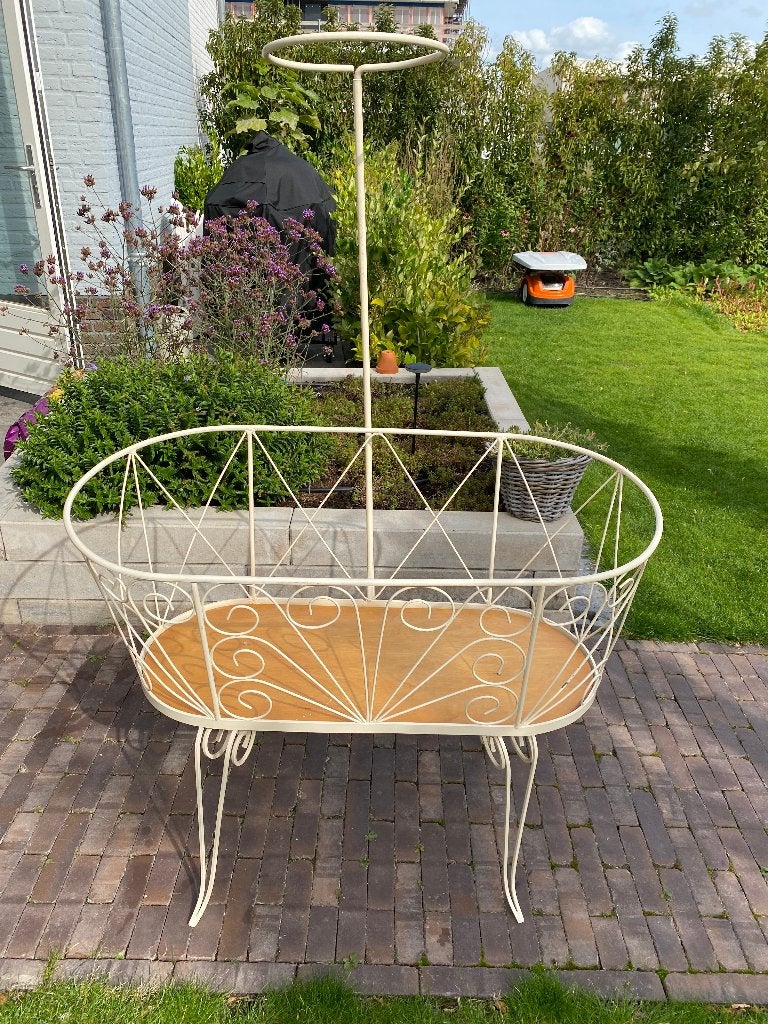 Met hemeltje. Schitterende wieg. Smeedijzer., Kinderen en Baby's, Babywiegjes en Ledikanten, Ophalen, Zo goed als nieuw, Wieg